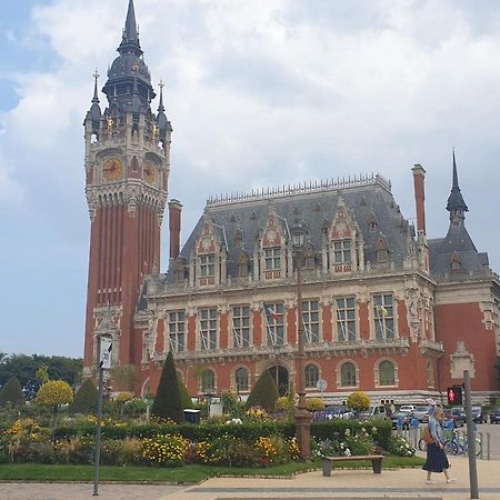 Maison A Deux Pas De L'Hotel De Ville Кале Екстер'єр фото